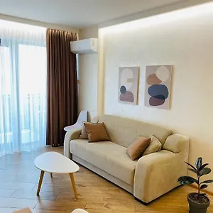 Panoramic View 57 Апартаменты